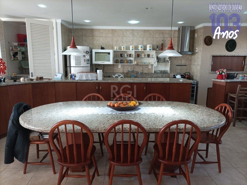 Casa, 3 quartos, 239 m² - Foto 17