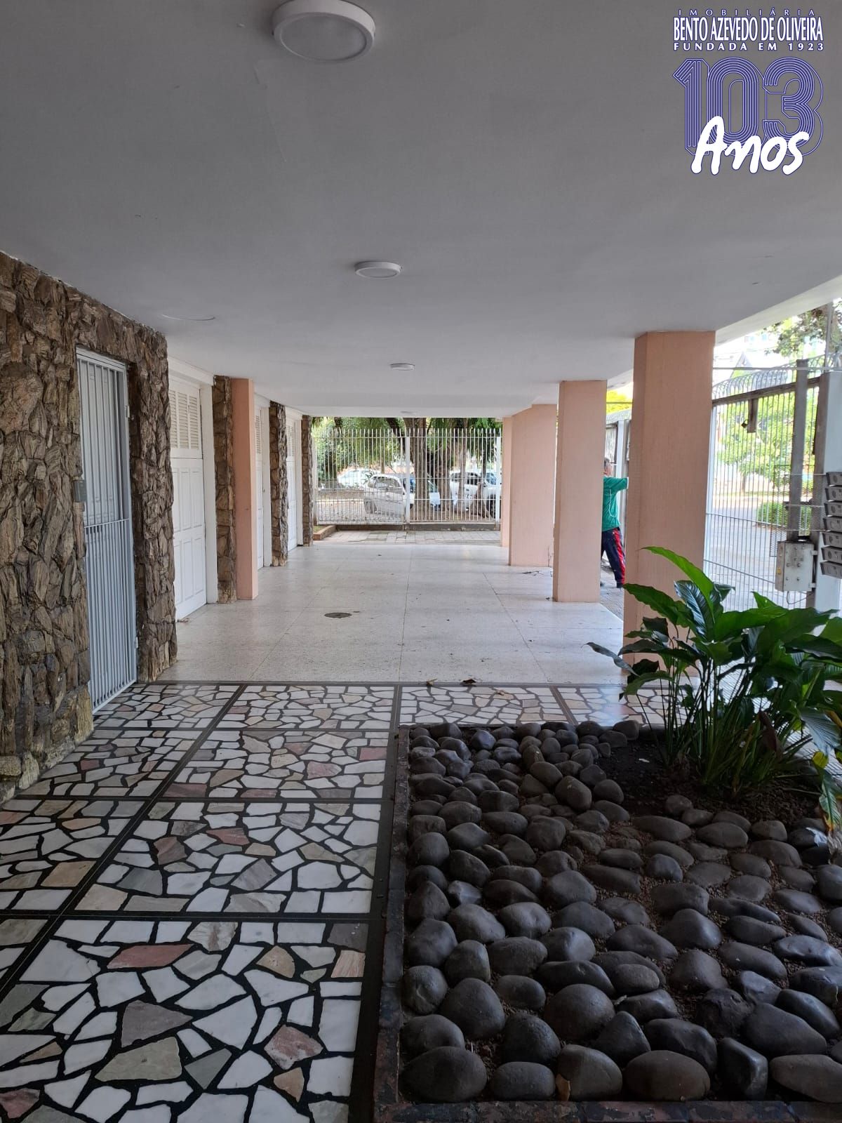 Apartamento, 3 quartos, 101 m² - Foto 2