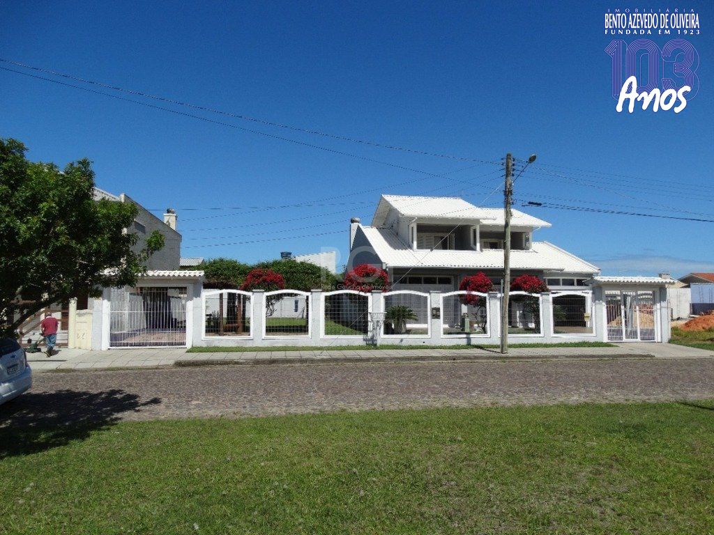 Casa, 3 quartos, 239 m² - Foto 3