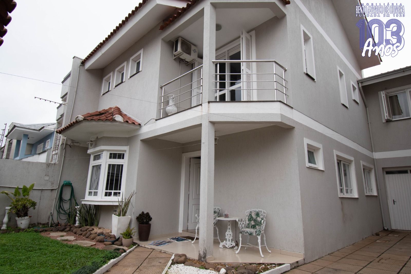 Casa, 3 quartos, 216 m² - Foto 1
