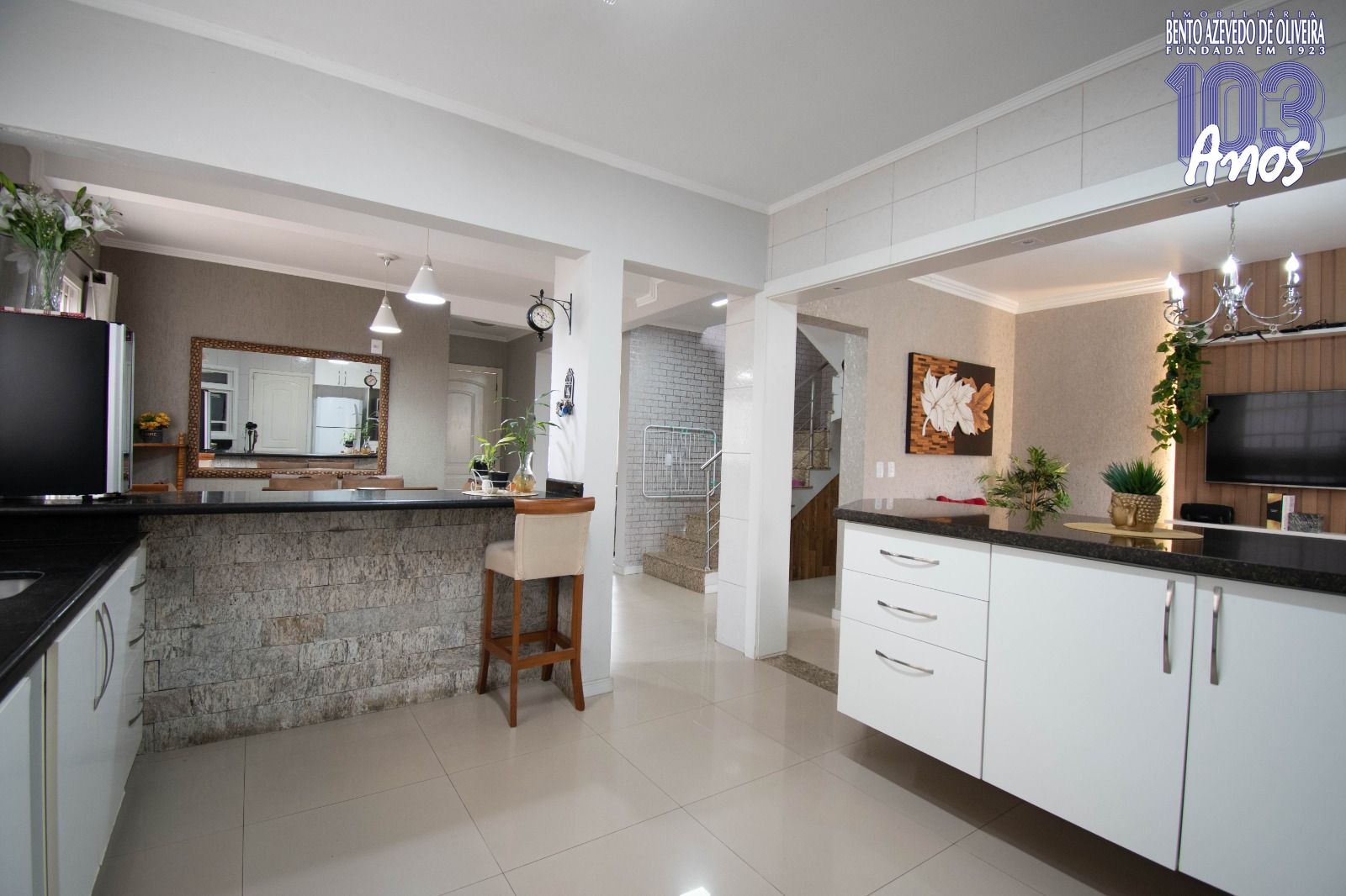 Casa, 3 quartos, 216 m² - Foto 8