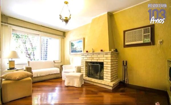Casa, 7 quartos, 312 m² - Foto 2