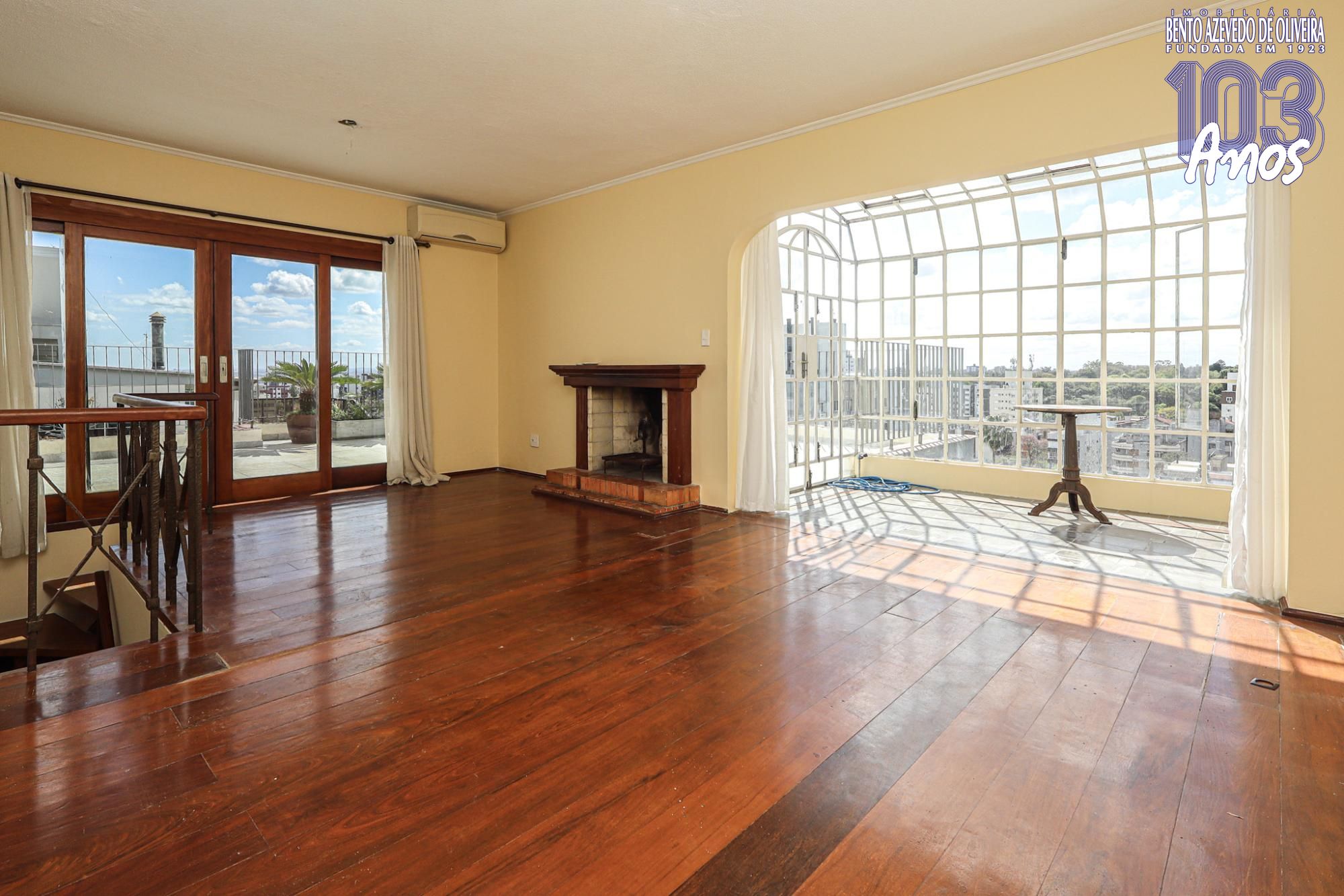 Cobertura, 3 quartos, 243 m² - Foto 1