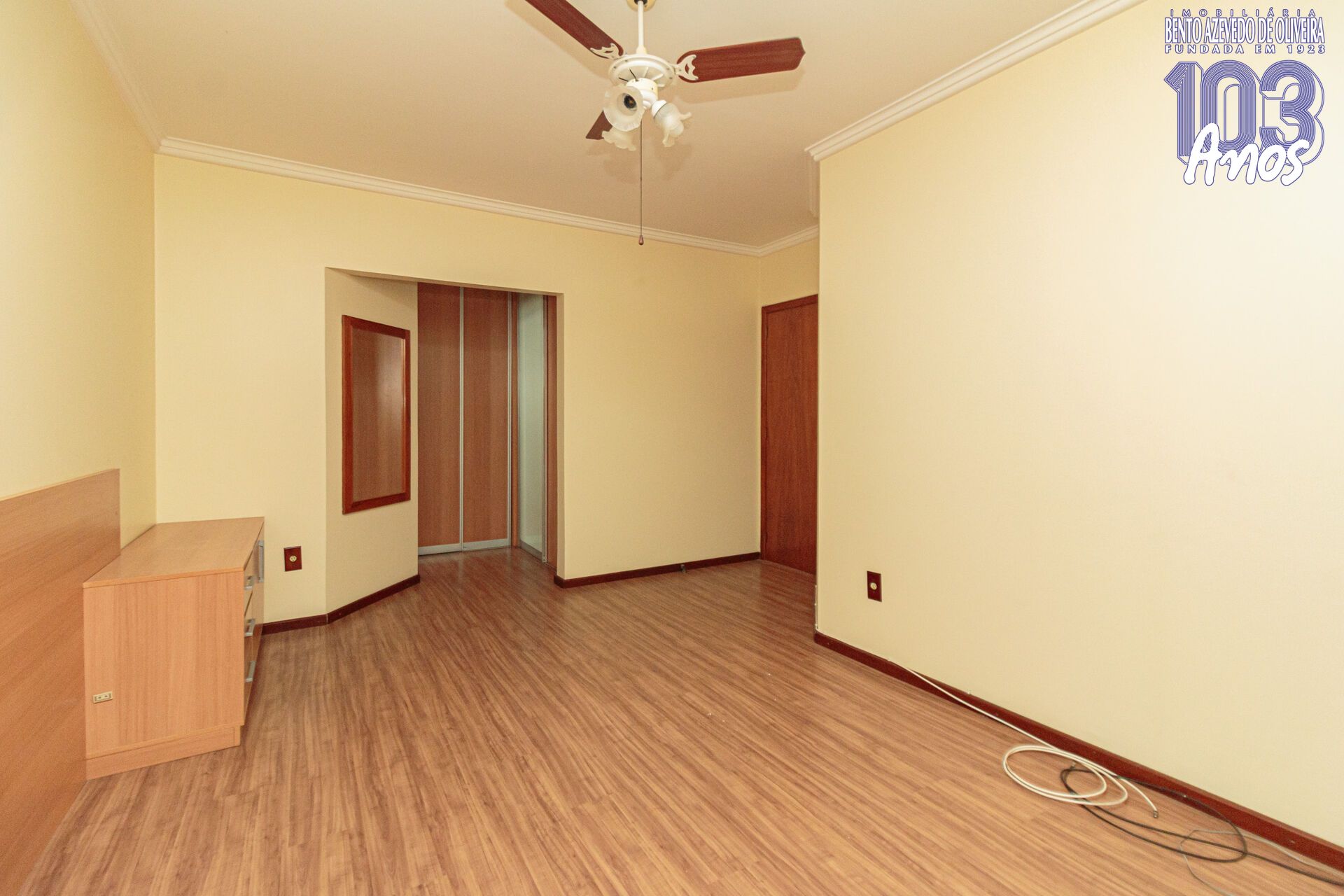 1f9ebad8-4838-45e1-a14d-71168bfc8cc21736608738fRsS.jpg