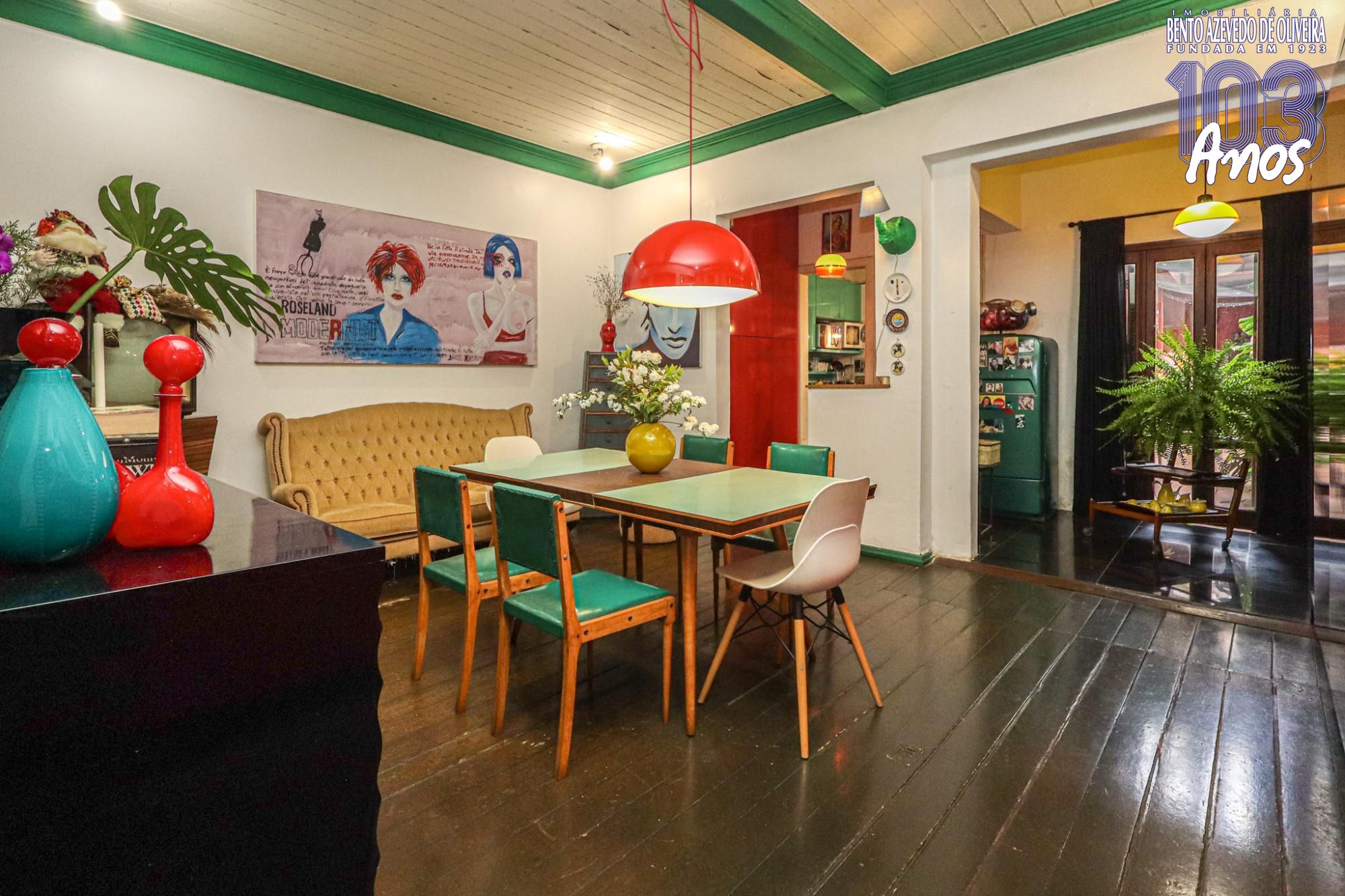 Casa, 3 quartos, 221 m² - Foto 2