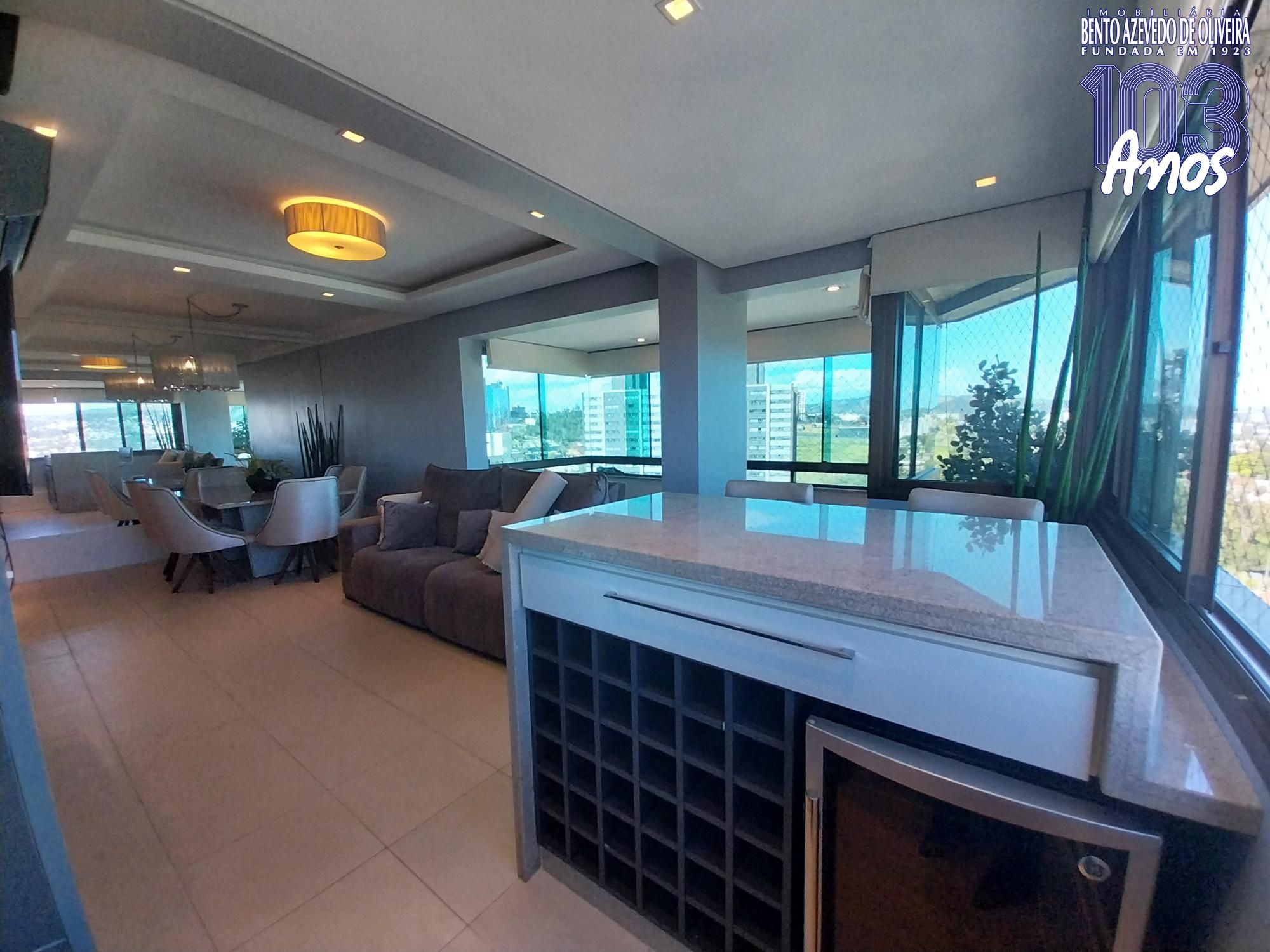 Apartamento, 2 quartos, 124 m² - Foto 1