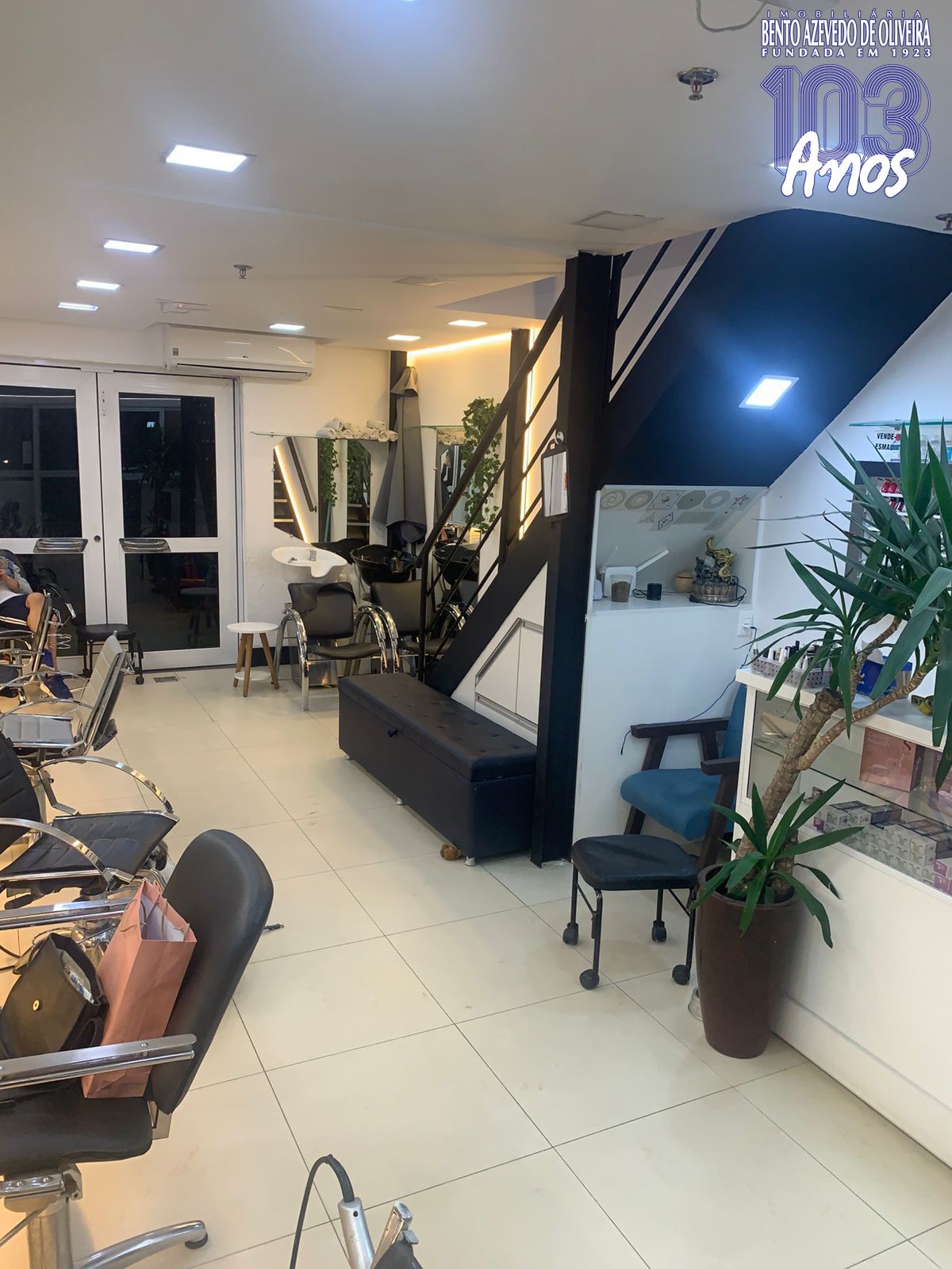 Loja-Salão, 110 m² - Foto 1