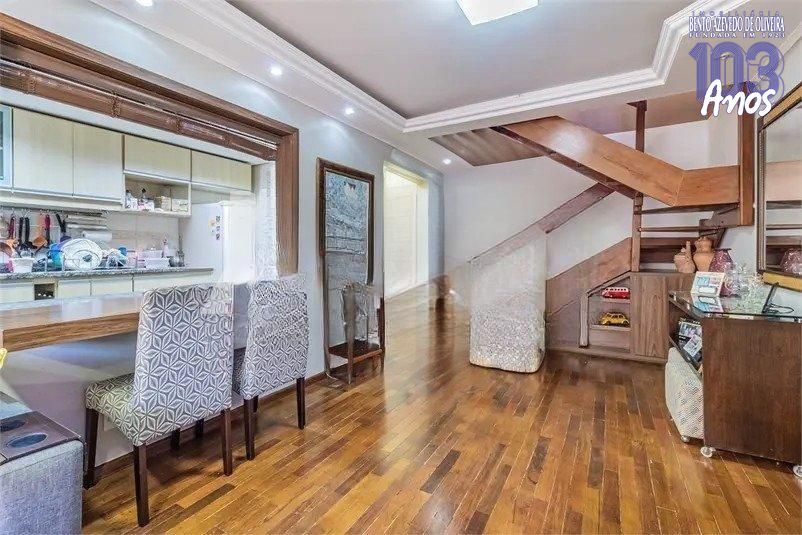 Cobertura, 3 quartos, 208 m² - Foto 1