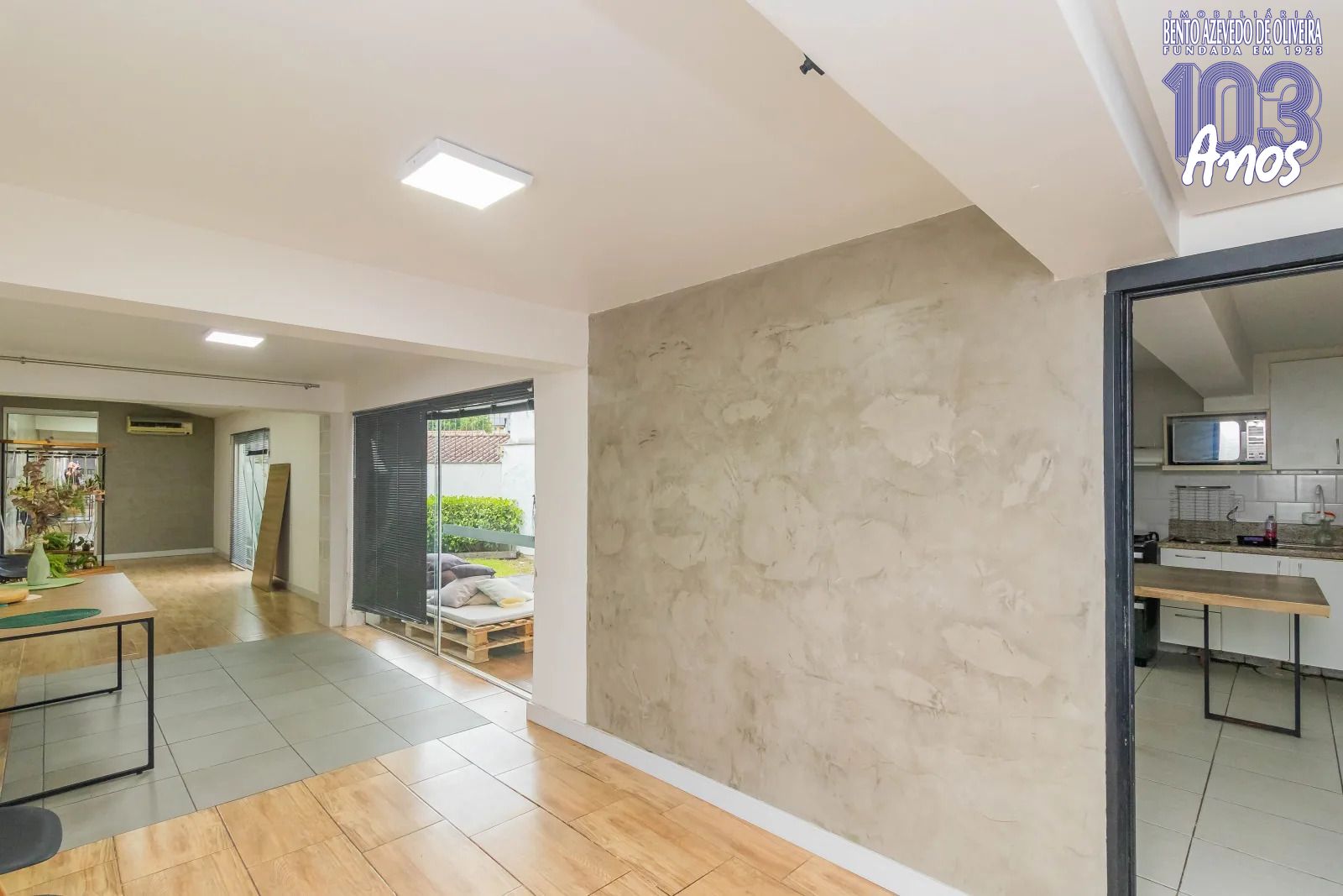 Casa, 4 quartos, 337 m² - Foto 1