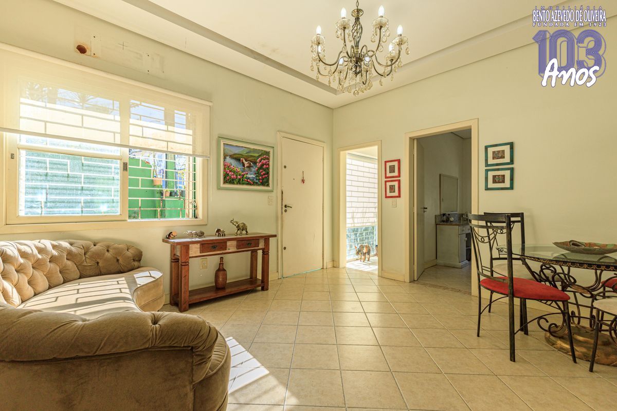 Casa, 4 quartos, 199 m² - Foto 1