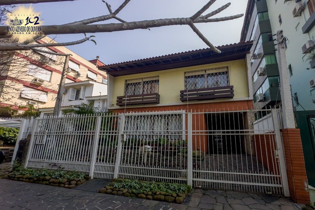 Casa, 3 quartos, 285 m² - Foto 1