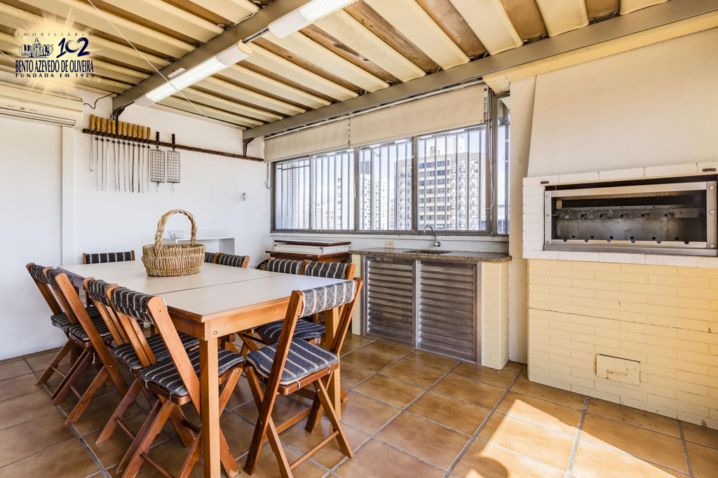 1j1yvg9su5mk0i1qky6ygdvvzy0z