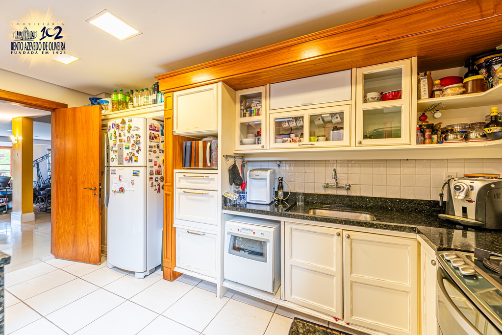 135y0w7vdi8gai2byjwpmk87val9