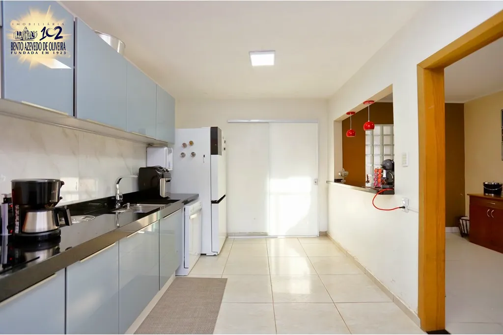 Casa, 3 quartos, 268 m² - Foto 30