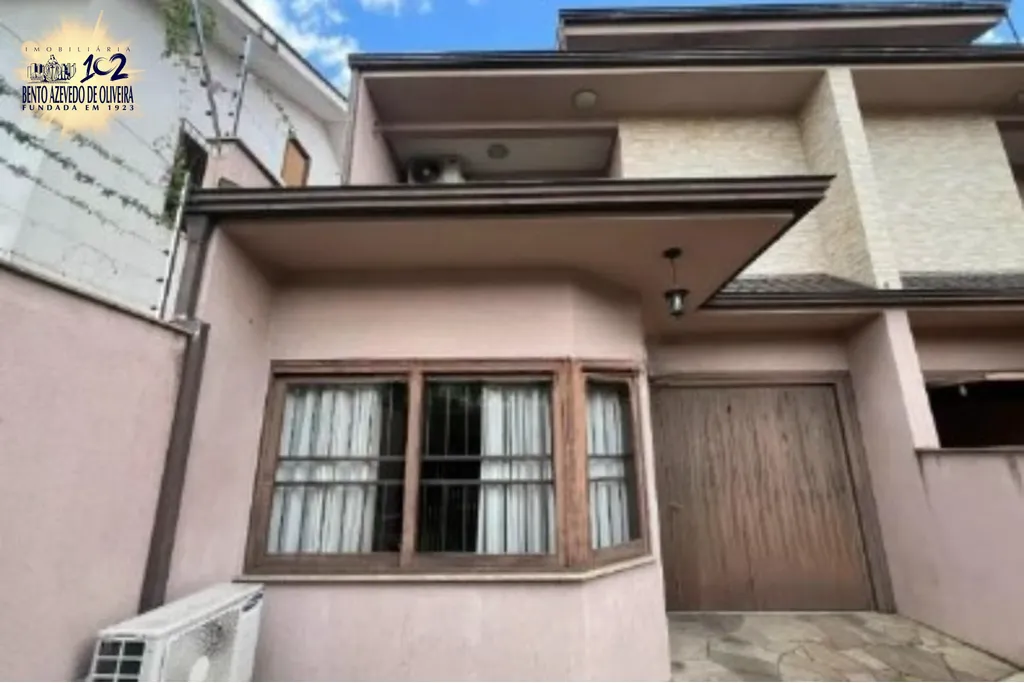 Casa, 3 quartos, 205 m² - Foto 1