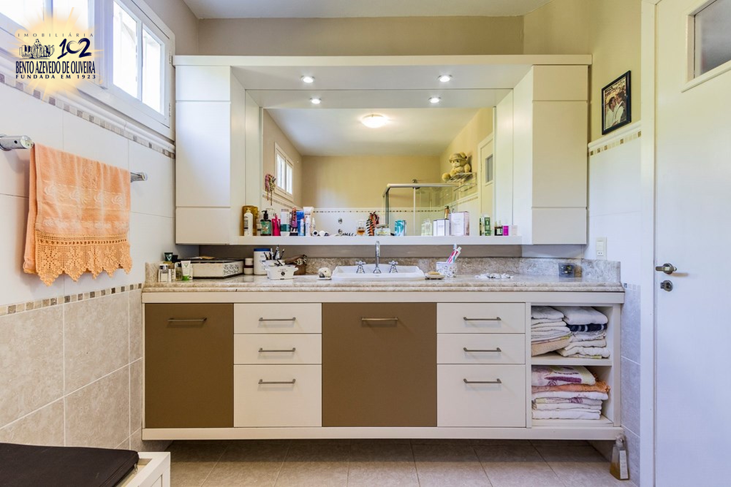 b11qyqww1unb438px7dqkvw75rs1