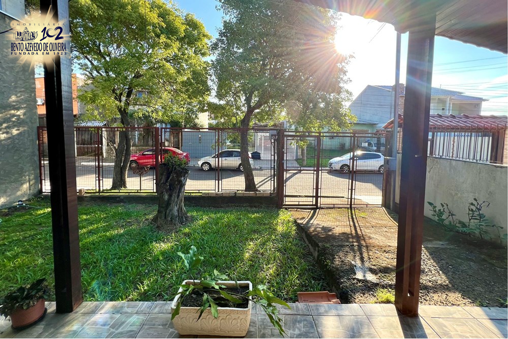 Casa, 3 quartos, 240 m² - Foto 1