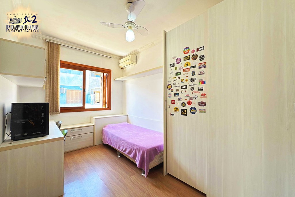 b2i22k17b3hwy766qh3r9yogmxd9