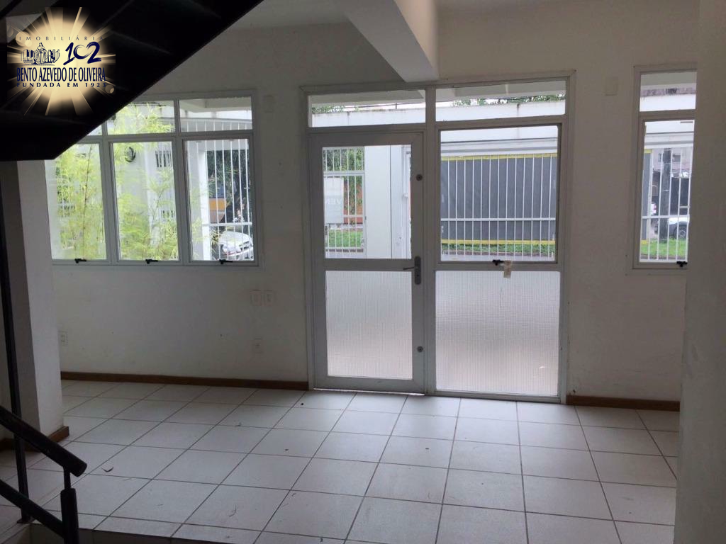 2495726.jpeg