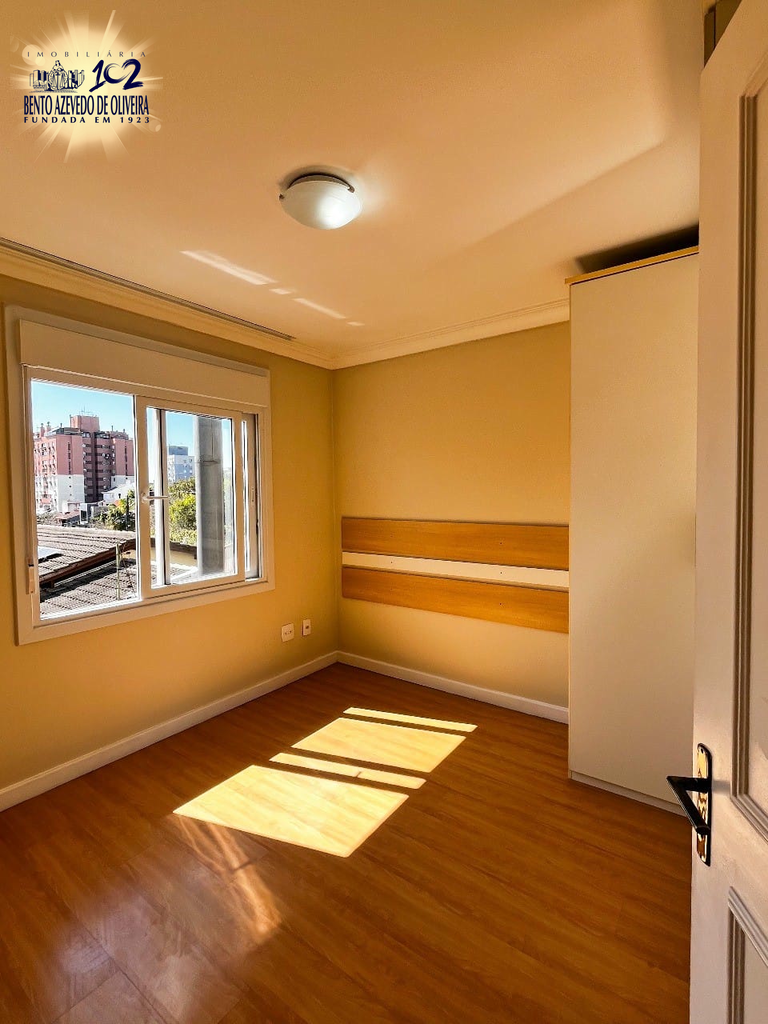 Casa, 4 quartos, 212 m² - Foto 2