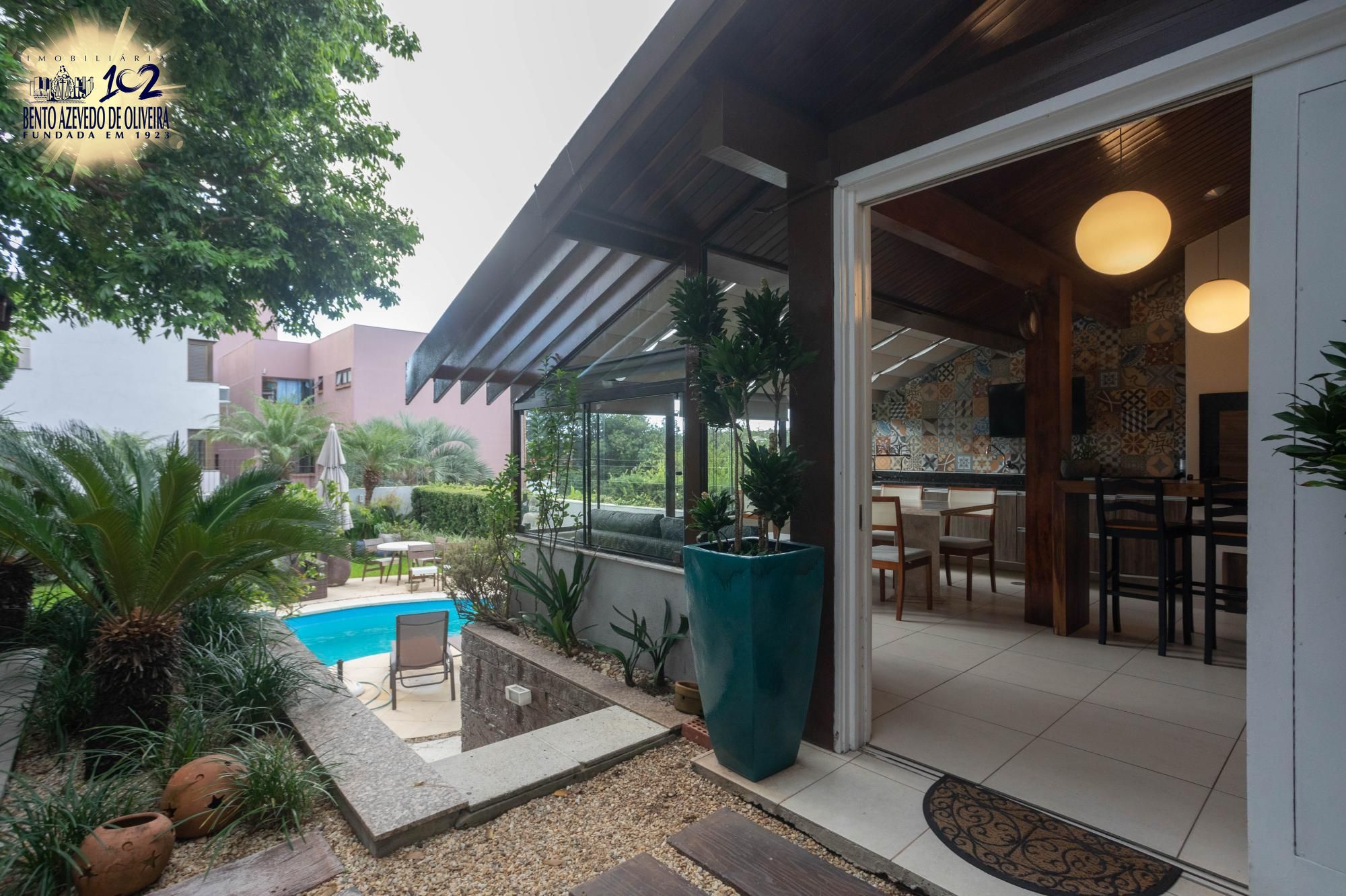 Casa, 4 quartos, 282 m² - Foto 34