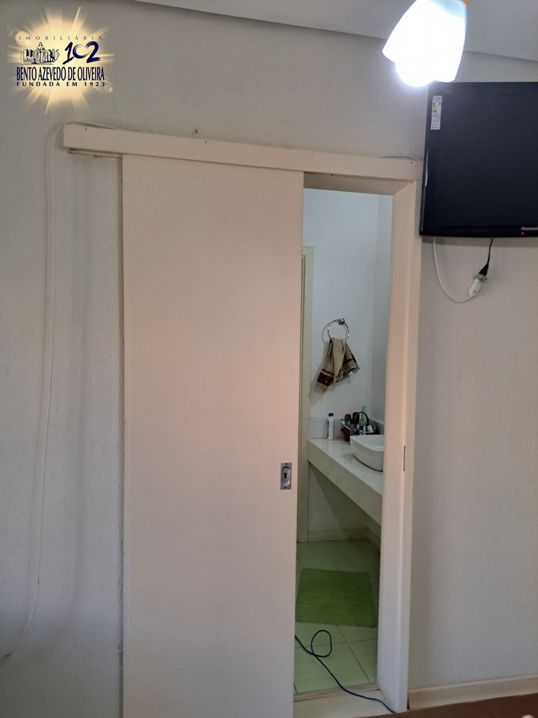 j4e8s3s3wvsnvbsph2wvizz6nvi8