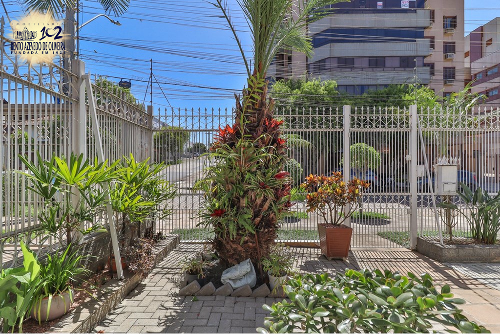 Casa, 5 quartos, 325 m² - Foto 33