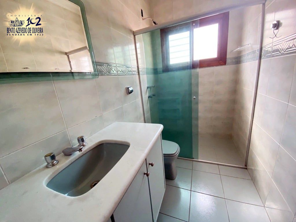 Casa, 3 quartos, 288 m² - Foto 2