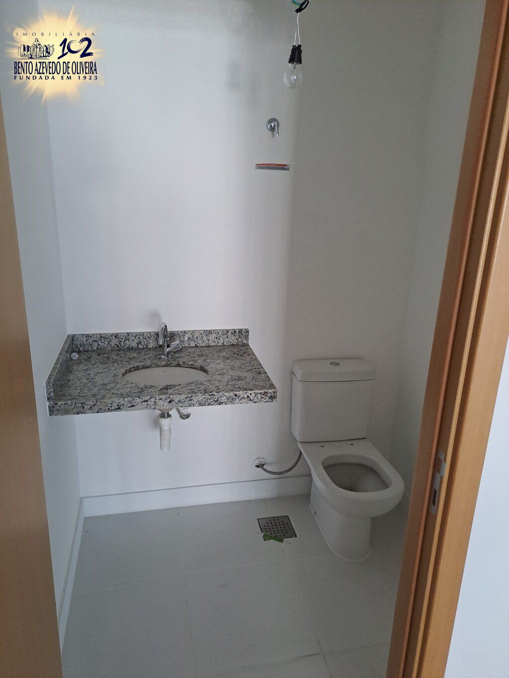 1725068.jpg