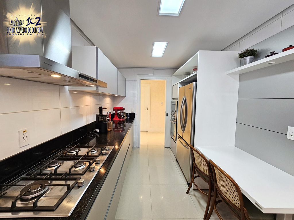 vh8va2kda1l5gsr1ppivnmmdzbtj