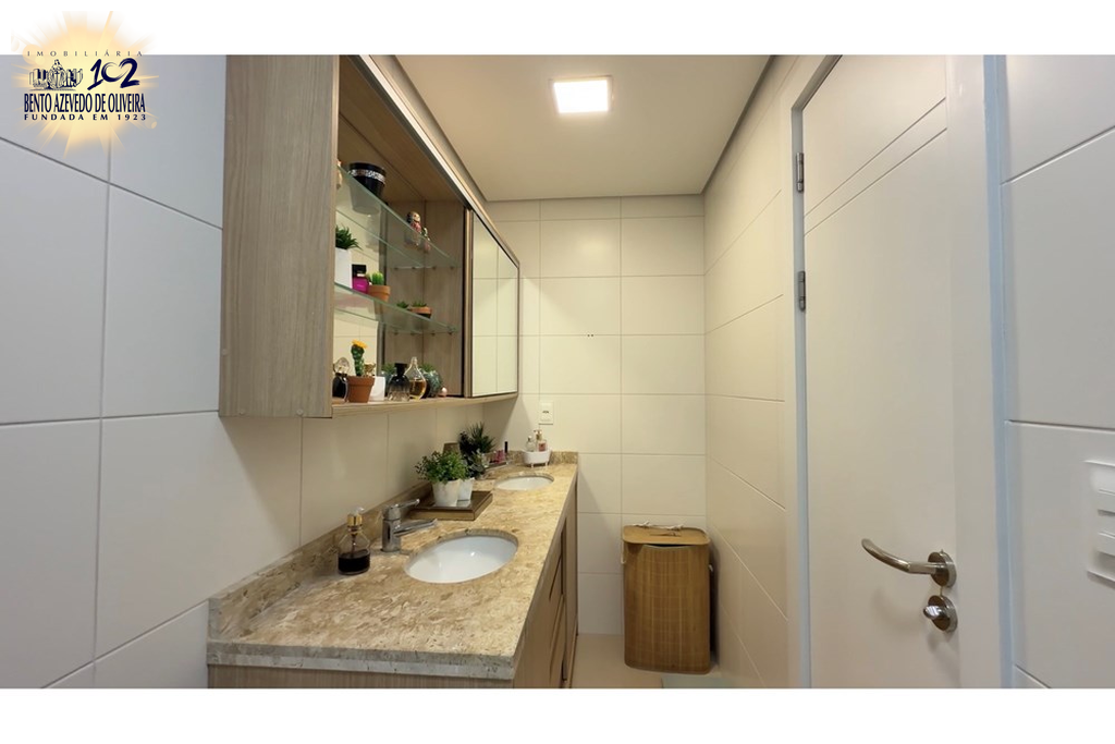 50sgsnfbzwgezuh79cxpgsbyztc8