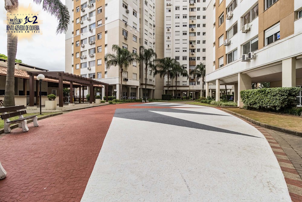 ujkvc3zwaaq0b0mjxg0y37p6419z