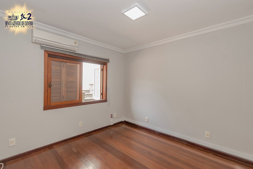 r7z4vblht29vcf4i2f9kc8cyv8gp