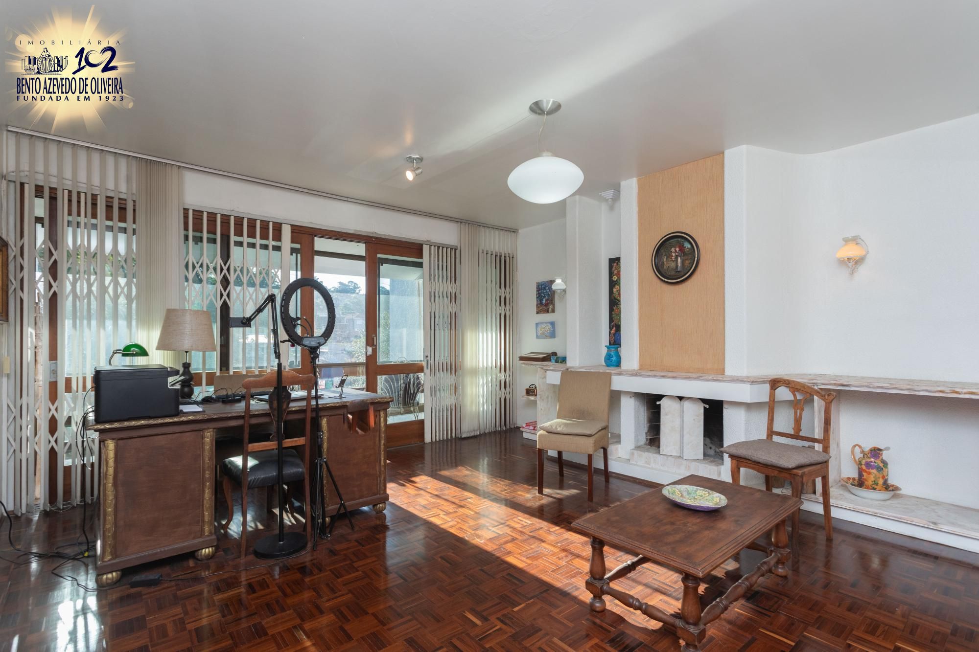 Casa, 3 quartos, 324 m² - Foto 1