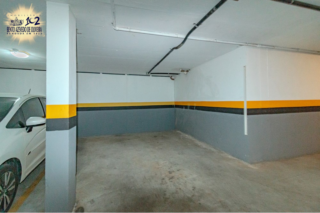 5pvbav074921eq75j3a5f1xemsch