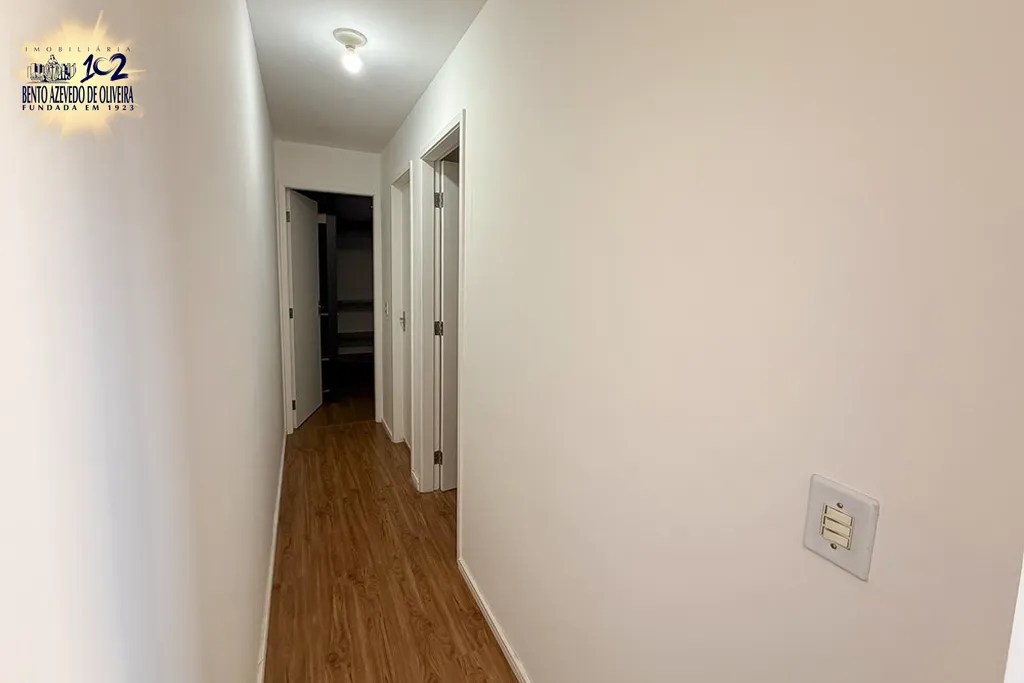 2526487.jpeg