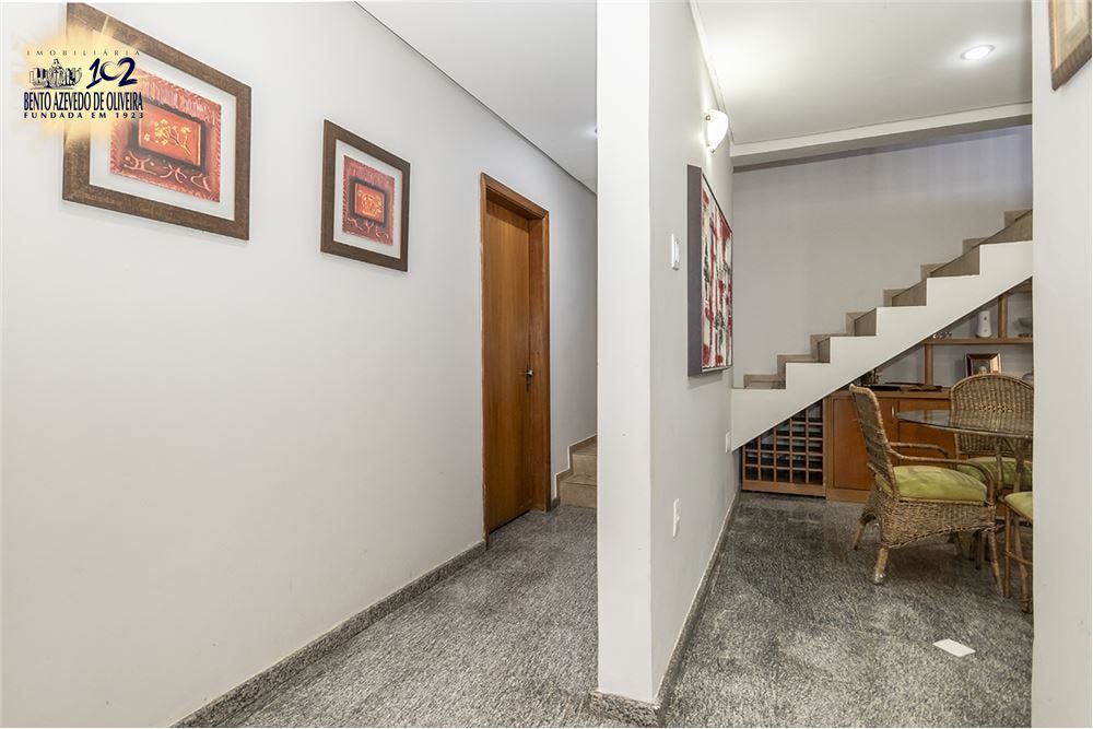 Casa, 4 quartos, 250 m² - Foto 36