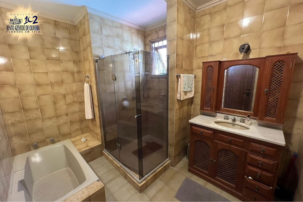 4pkqgqx3mlh9if47ovqoeoq0ms24