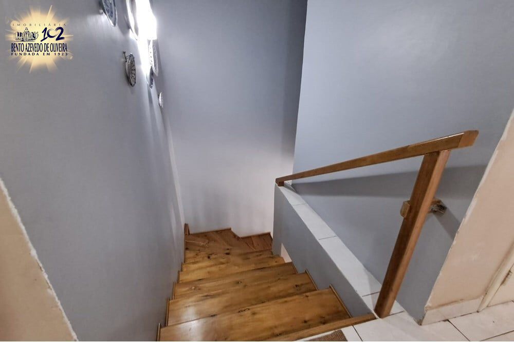 Casa, 3 quartos, 215 m² - Foto 2