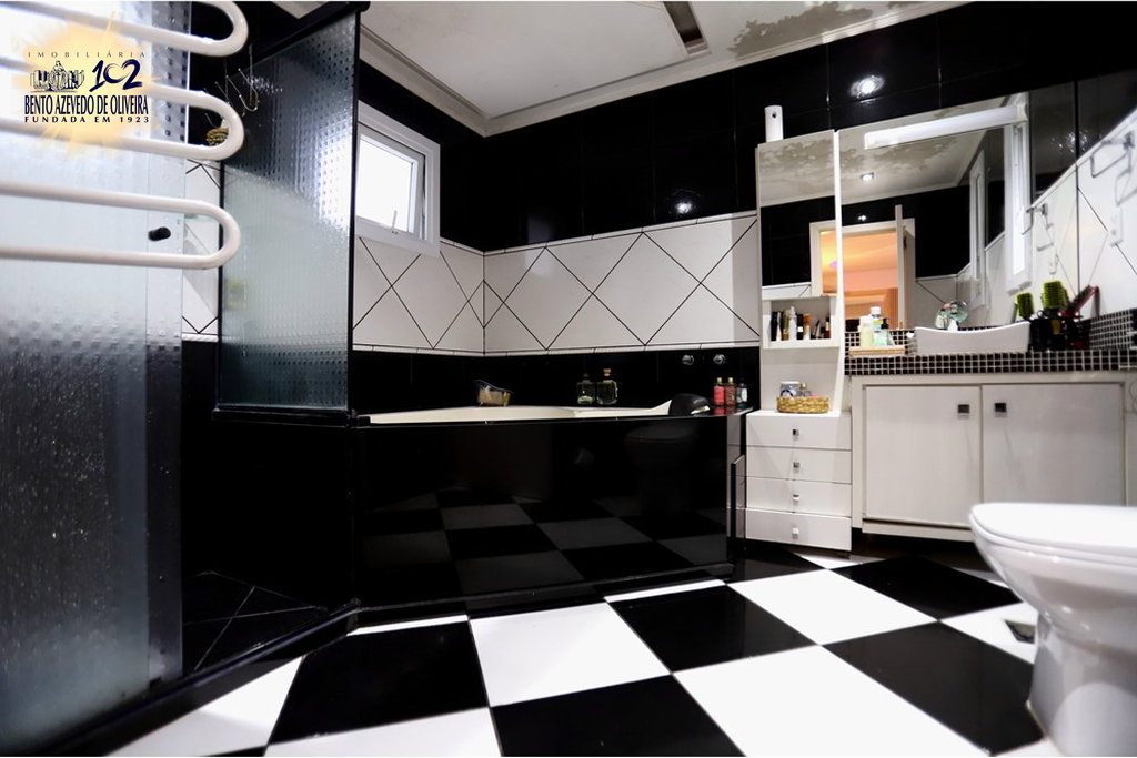 Casa, 4 quartos, 320 m² - Foto 37