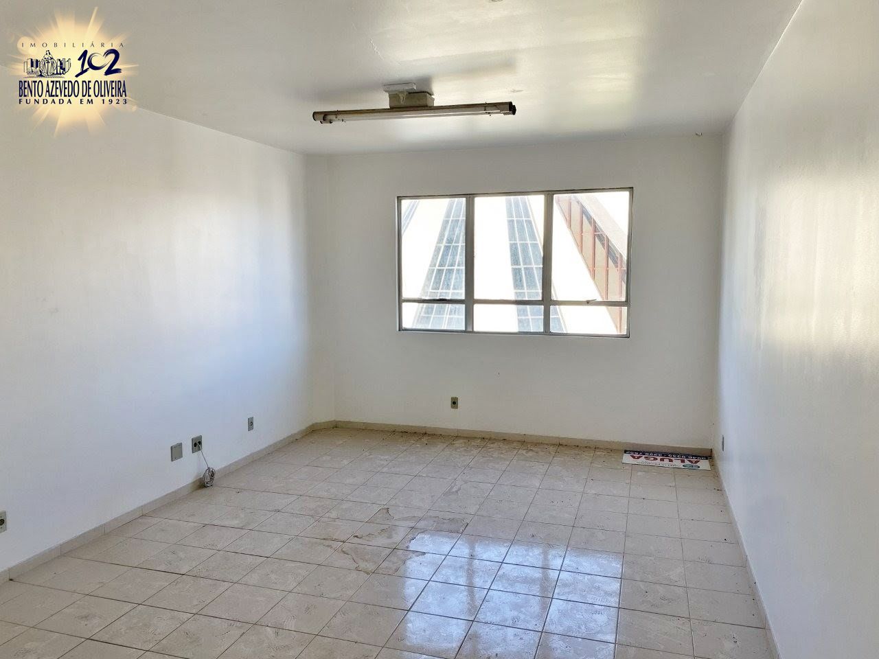 Sala-Conjunto, 28 m² - Foto 1