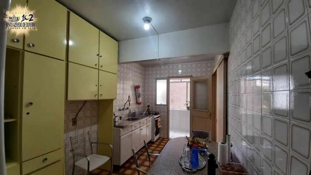 Apartamento, 4 quartos, 107 m² - Foto 2