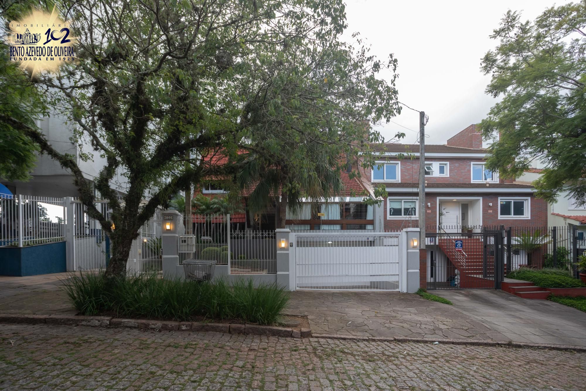 Casa, 4 quartos, 282 m² - Foto 2
