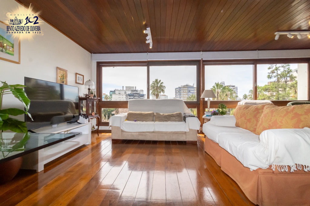 xqyx16rbj0ons1vces7ycy0s5v8y