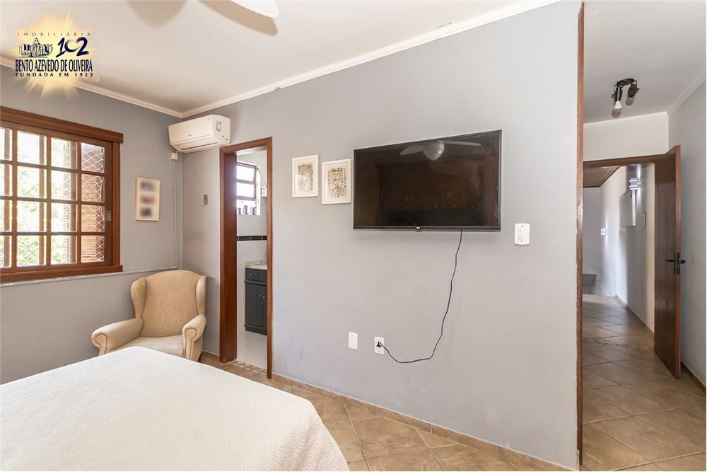 Casa, 4 quartos, 250 m² - Foto 9