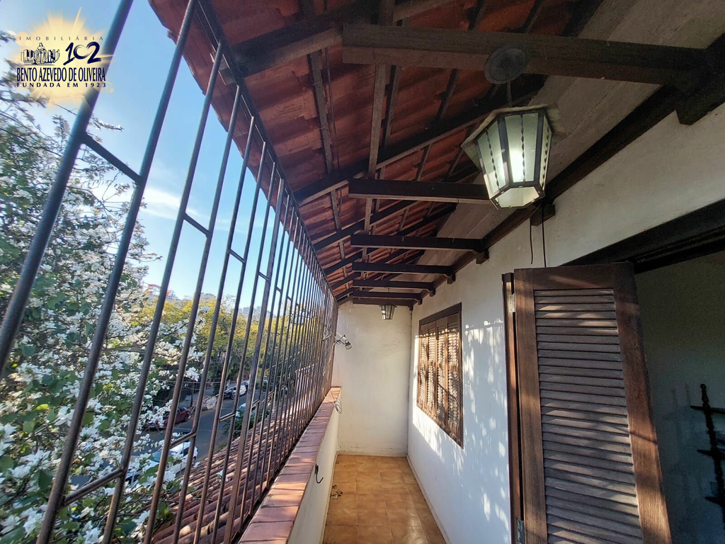 Casa, 5 quartos, 176 m² - Foto 2