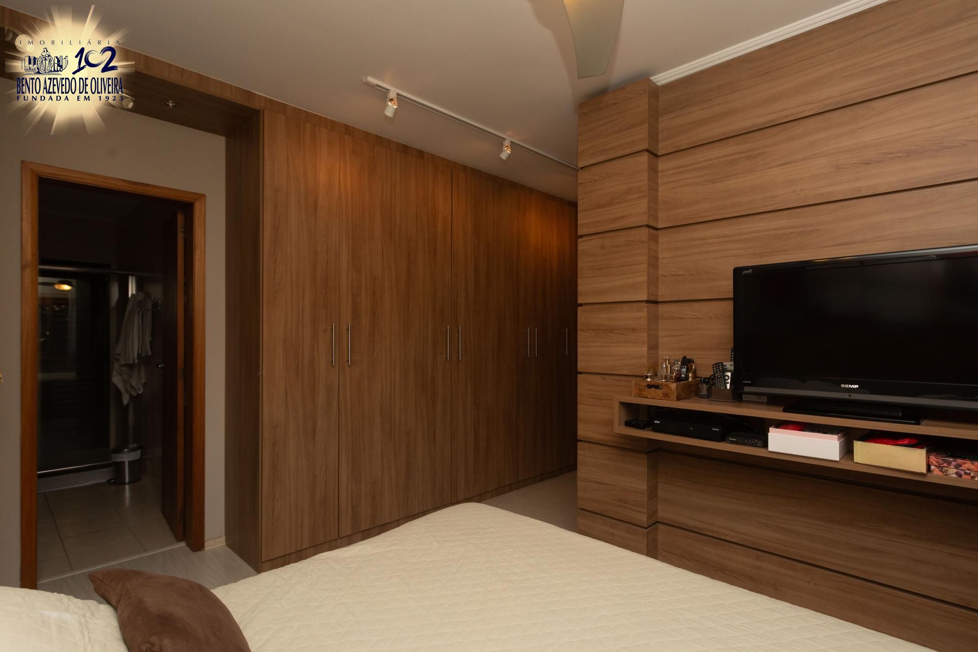 Casa, 4 quartos, 316 m² - Foto 34