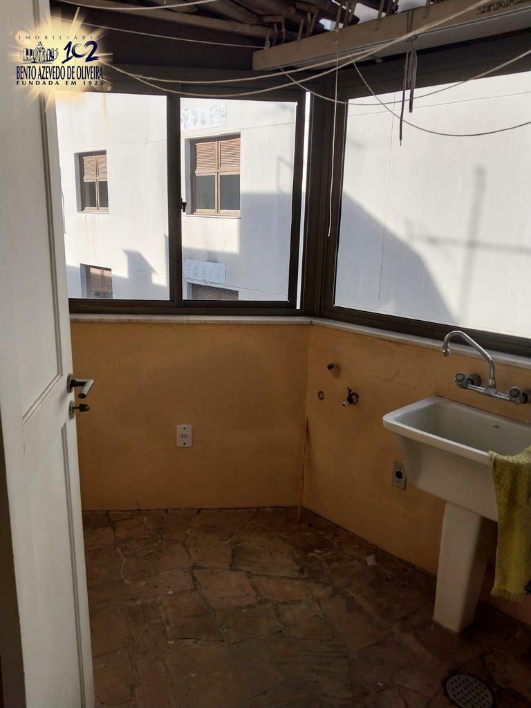 ni84br2nftj8rqrrdf6kzqrszby8