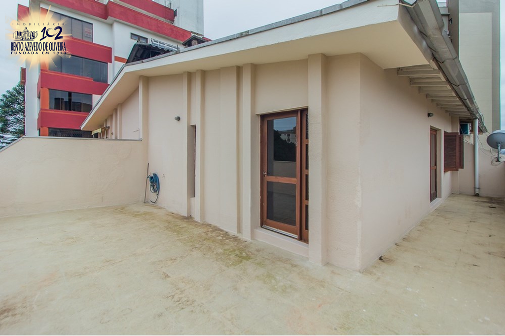Cobertura, 3 quartos, 210 m² - Foto 3