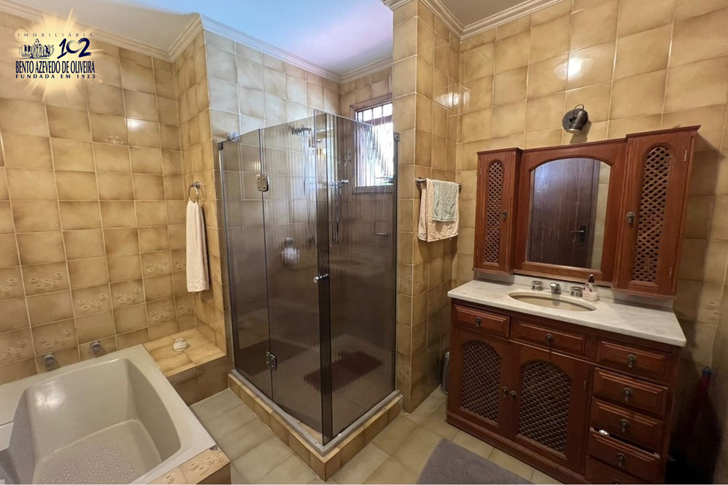 mlhwnkrylpkw602yk9apj3xjl5op